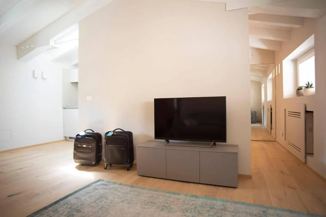 Time To Be - Luxury Apartments Centro Storico Peschiera del Garda