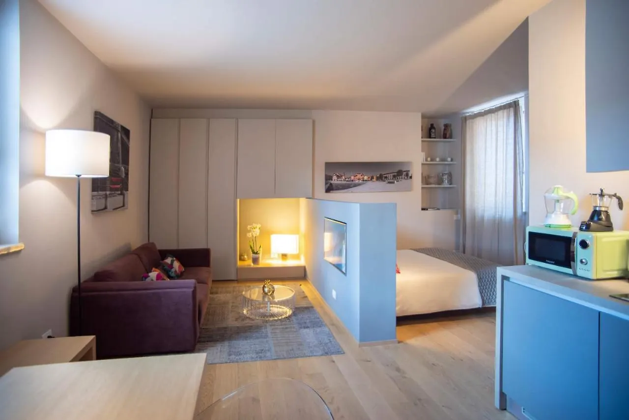 Time To Be - Luxury Apartments Centro Storico Peschiera del Garda