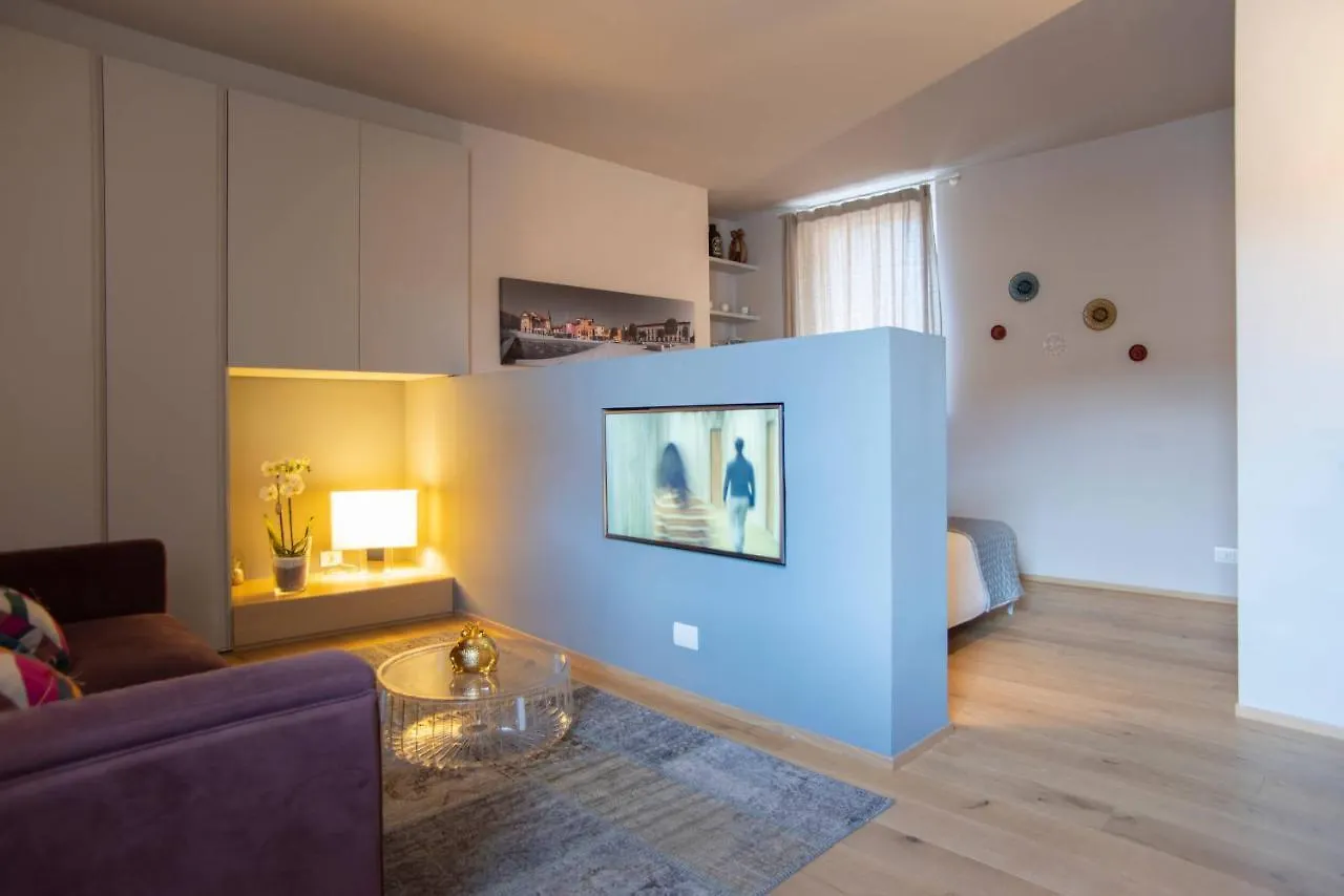 Time To Be - Luxury Apartments Centro Storico Peschiera del Garda