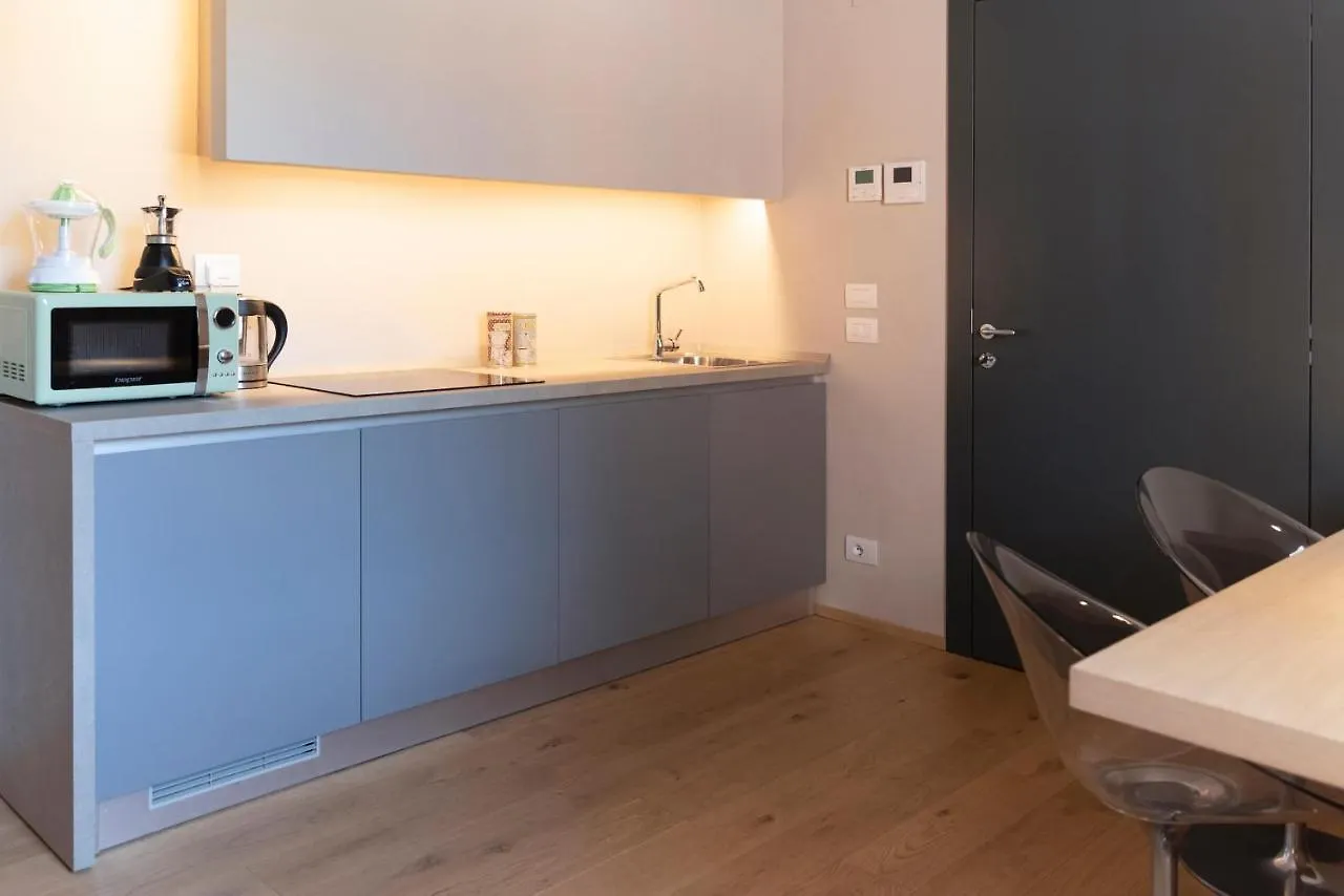 Time To Be - Luxury Apartments Centro Storico Peschiera del Garda