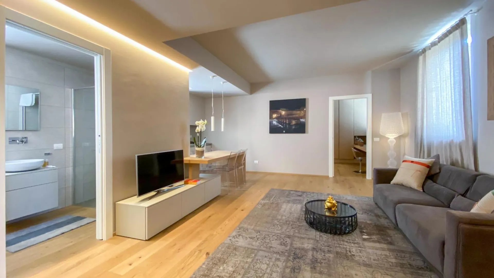 Time To Be - Luxury Apartments Centro Storico Peschiera del Garda